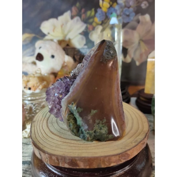 ✡️福利價 烏拉圭水晶原礦 異象晶鎮 內凹帶黑碧共生礦 紅黃瑪瑙線 紫晶 消磁 净化 晶簇擺件 476g#305-細節圖3