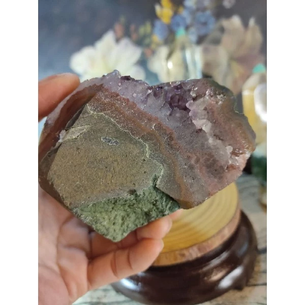 ✡️福利價 烏拉圭水晶原礦 異象晶鎮 內凹帶黑碧共生礦 紅黃瑪瑙線 紫晶 消磁 净化 晶簇擺件 476g#305-細節圖7