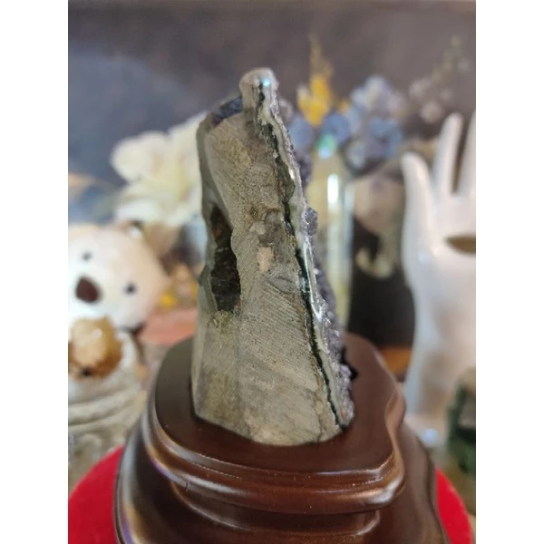 ✡️烏拉圭🇺🇾水晶原礦 異象晶鎮 近黑灰色帶球花 二次結晶、黃晶  財眼 消磁 净化 水晶原石擺件 附訂製底座537-細節圖5