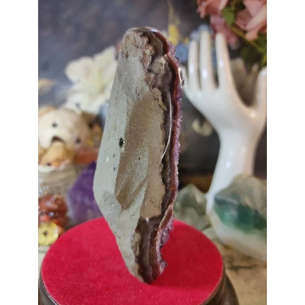 ✡️烏拉圭🇺🇾水晶原礦 內凹 帶球花 紅底色 彩晶鎮 紫晶陣 消磁 净化 水晶原石 晶簇擺件 276g#378-細節圖5