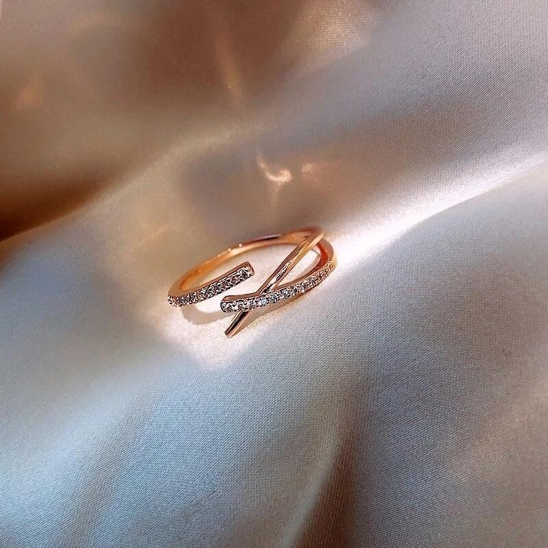 💍台灣現貨🌿韓國東大門簡約冷淡風交叉戒指 時尚個性ins潮日系 微鑲輕奢開口戒食指尾戒指環-細節圖2