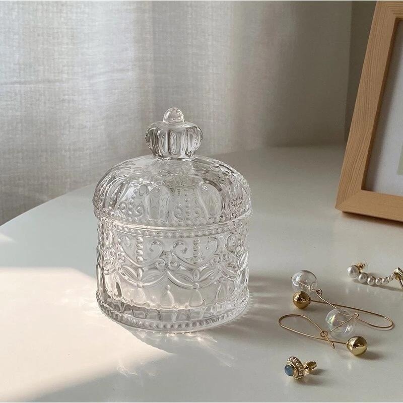 👑台灣現貨✨復古皇冠 ins風浮雕玻璃首飾盒 水晶淨化盒 拍照道具 拍照背景 居家裝飾擺件 玻璃瓶 婚禮布置 糖果罐-細節圖2