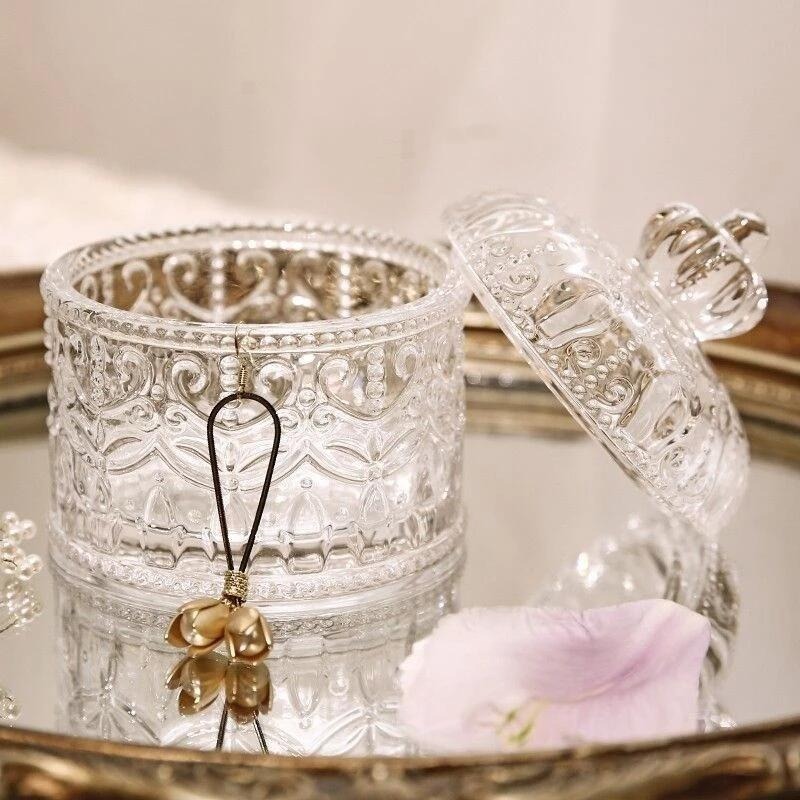 👑台灣現貨✨復古皇冠 ins風浮雕玻璃首飾盒 水晶淨化盒 拍照道具 拍照背景 居家裝飾擺件 玻璃瓶 婚禮布置 糖果罐-細節圖9