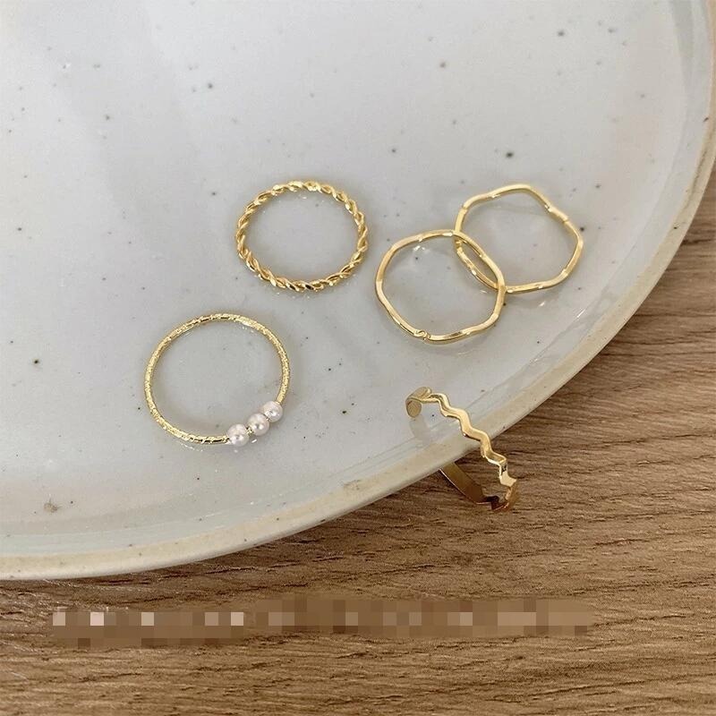 💍台灣現貨🌿唯美五件組合珍珠套裝食指戒指女ins潮小眾簡約冷淡風關節戒尾戒指環【O59】-細節圖5