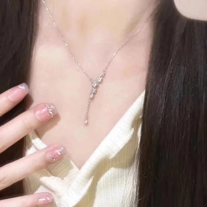 👗台灣現貨🌿韓版簡約鋯石五角星Y字鎖骨鏈 短項鏈 ins不掉色冷淡風鎖骨鏈 甜蜜約會情人節生日禮物【Q80】-細節圖5