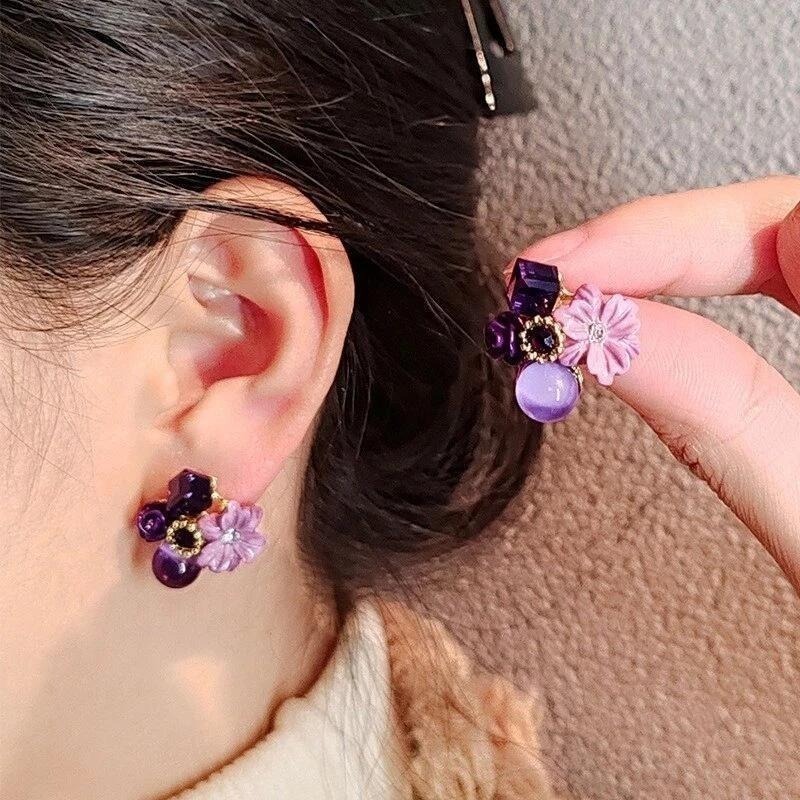 💖台灣現貨🌿紫貓眼石花朵耳環 韓國鑲鑽水晶甜美花朵復古設計氣質耳環【G331】-細節圖7