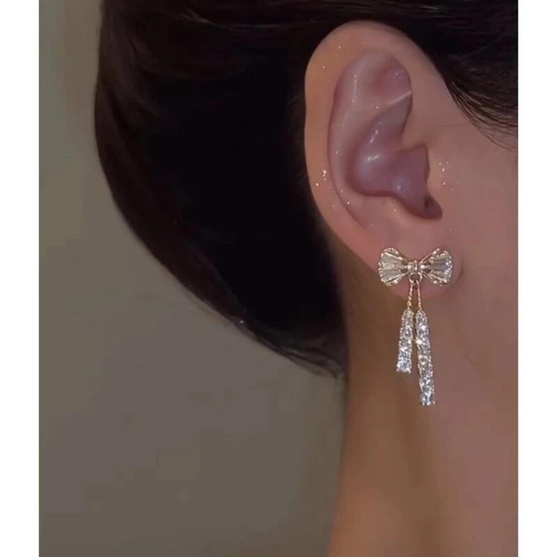 💖台灣現貨🌿S925銀針韓國新款水晶蝴蝶結耳環女ins潮長款流蘇水鑽耳環時尚氣質百搭耳飾品【G351】-細節圖3