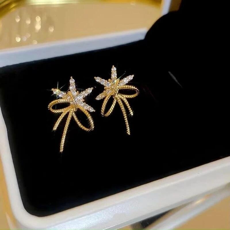💖台灣現貨🌿韓版鑲鑽海星蝴蝶結925銀耳環 小眾設計簡單氣質獨特個性通勤約會耳飾【G358】-細節圖2