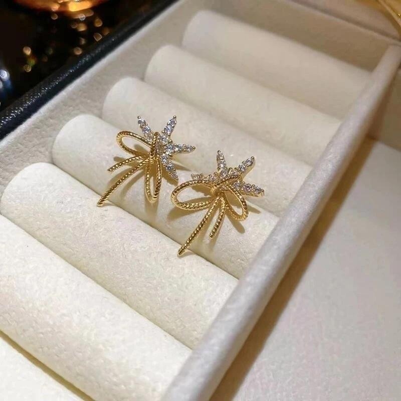 💖台灣現貨🌿韓版鑲鑽海星蝴蝶結925銀耳環 小眾設計簡單氣質獨特個性通勤約會耳飾【G358】-細節圖5