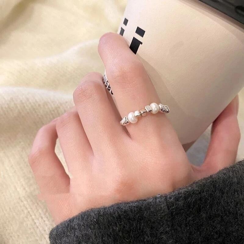 💍台灣現貨🌿韓系不規則碎銀子珍珠戒指 輕奢小眾設計感食指戒指 時尚個性指環【O65】-細節圖6