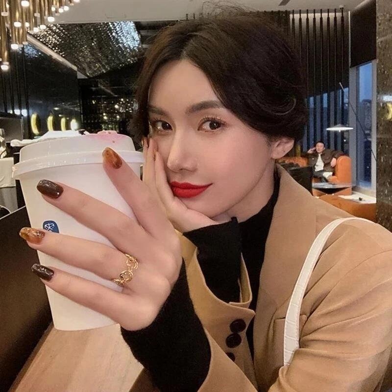 💍台灣現貨🌿新款冷淡風~笑臉戒指 ins時尚個性開口可調整指環鏤空笑臉戒圈【O63】-細節圖5