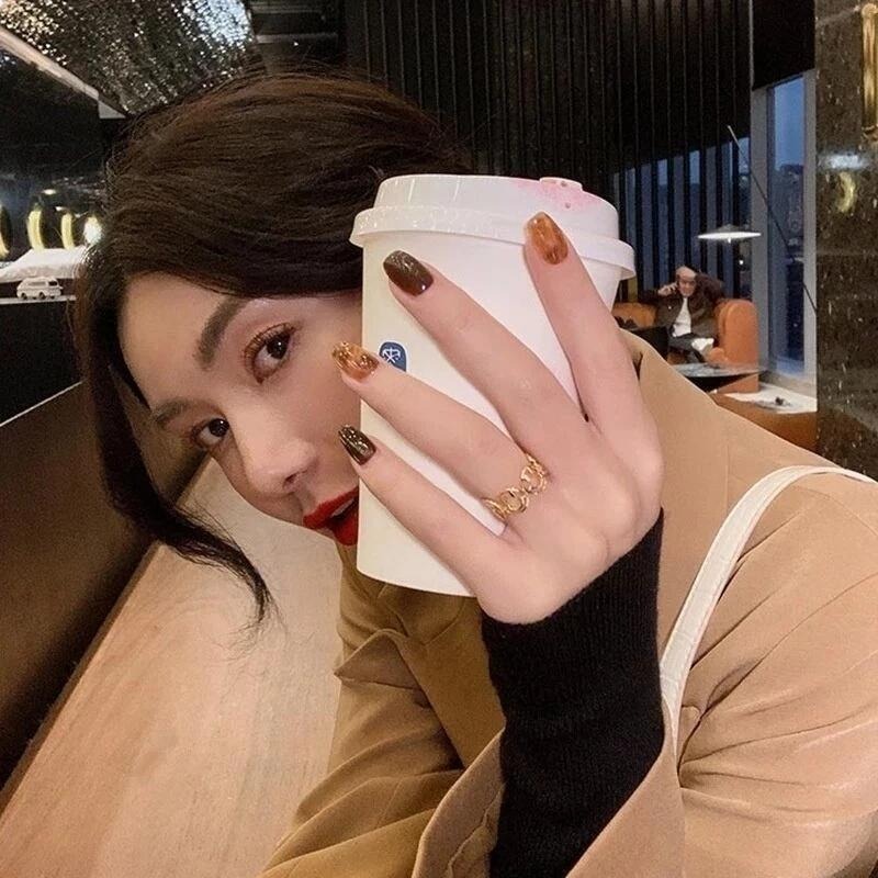 💍台灣現貨🌿新款冷淡風~笑臉戒指 ins時尚個性開口可調整指環鏤空笑臉戒圈【O63】-細節圖8