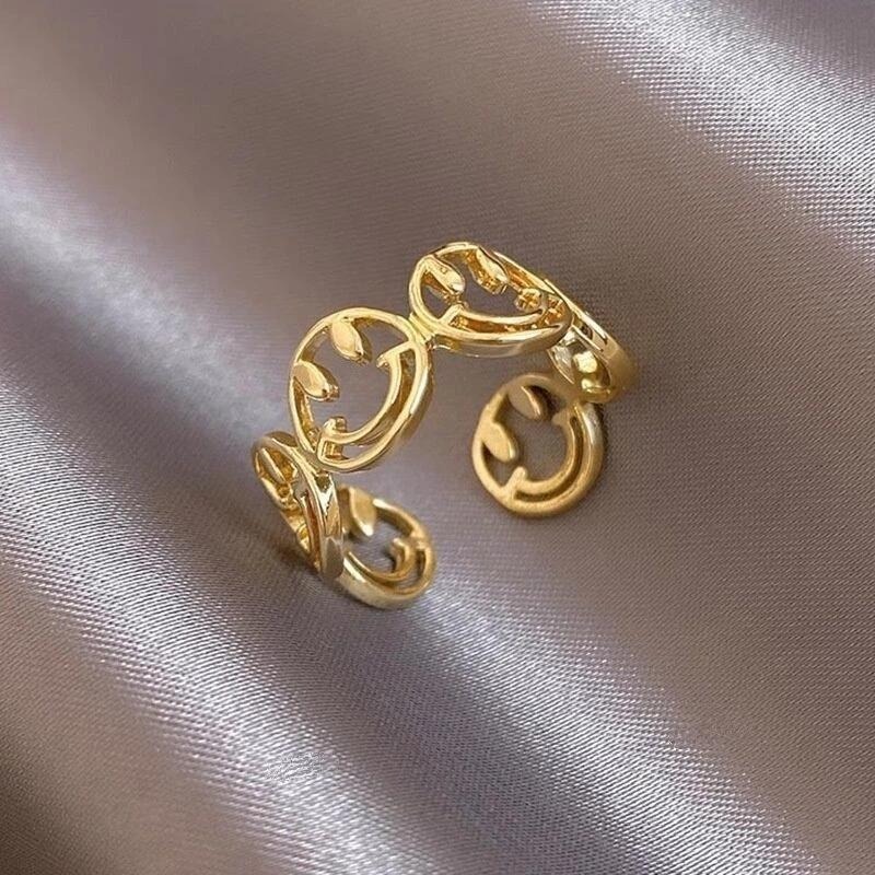 💍台灣現貨🌿新款冷淡風~笑臉戒指 ins時尚個性開口可調整指環鏤空笑臉戒圈【O63】-細節圖9