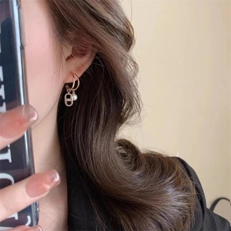 💖台灣現貨🌿韓國東大門豬鼻子微鑲鋯石珍珠耳環 S925銀針法式雙層C形氣質個性耳圈耳環【G367】-細節圖9