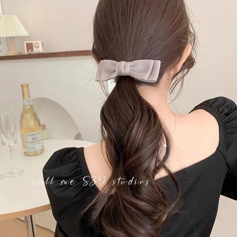 ✨台灣現貨🌿日韓純色雙層蝴蝶結彈簧夾 簡約風甜美氣質髮夾 頂夾 半扎頭髮公主頭髮飾【N68】-細節圖5