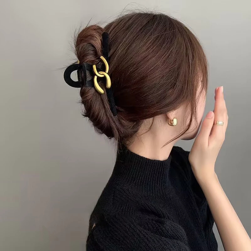 ✨台灣現貨🌿黑色植絨字母笑臉抓夾 盤髮夾鯊魚夾 馬尾盤髮夾【M20】-規格圖11