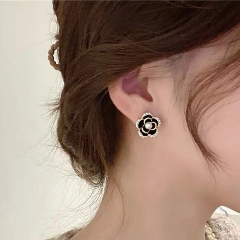 💖台灣現貨🌿銀針韓國時尚小香風山茶花耳釘 網紅氣質復古質感山茶花珍珠耳釘耳環【G41】-細節圖2