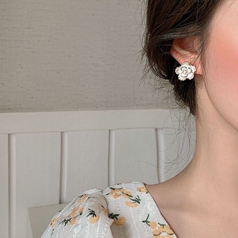 💖台灣現貨🌿銀針韓國時尚小香風山茶花耳釘 網紅氣質復古質感山茶花珍珠耳釘耳環【G41】-細節圖5