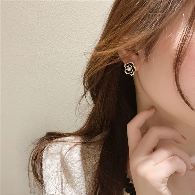 💖台灣現貨🌿銀針韓國時尚小香風山茶花耳釘 網紅氣質復古質感山茶花珍珠耳釘耳環【G41】-細節圖11