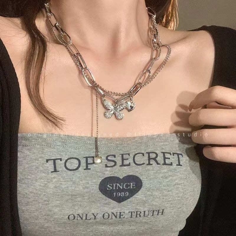 👗台灣現貨🌿雙層疊戴愛心 蝴蝶 項鍊 頸鍊 冷淡風 金屬 貓咪 頸鏈 ins網紅 設計感 鎖骨鏈【Q75】-細節圖6