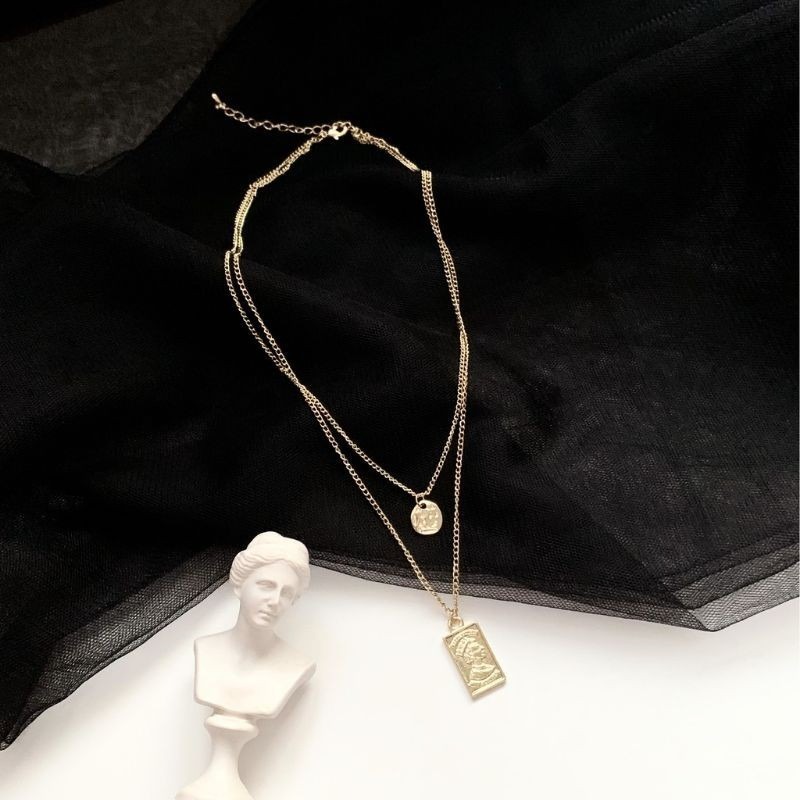 👗台灣現貨🌿歐美復古風 方塊人像浮雕雙層項鍊 鎖骨鏈 金屬毛衣鏈-細節圖4