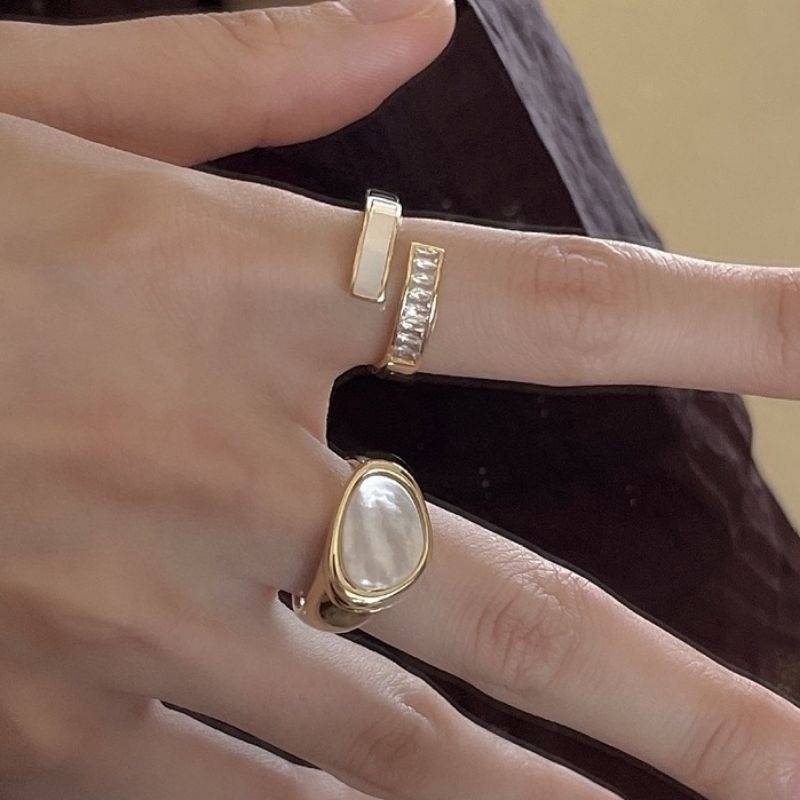 💍台灣現貨🌿漸變藍開口戒指女可調節時尚個性ins潮小眾設計冷淡日式輕奢祖母綠指環交叉單一食指戒 【O23】-細節圖2