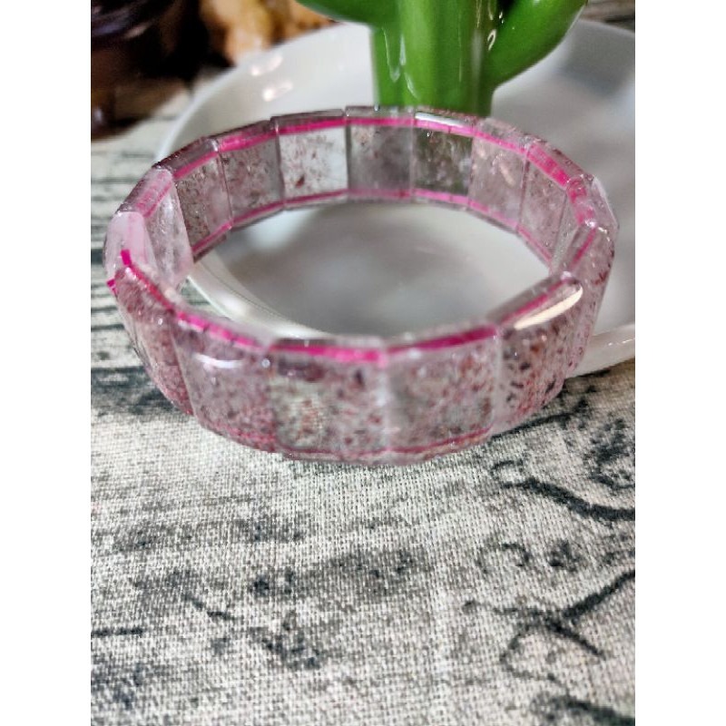 ⚜️天然三輪骨幹超七草莓晶手排🌿 金草莓超七 寬版手排 滿草莓-細節圖2