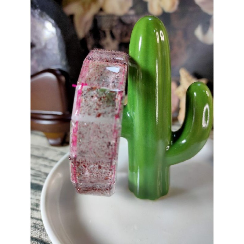 ⚜️天然三輪骨幹超七草莓晶手排🌿 金草莓超七 寬版手排 滿草莓-細節圖4