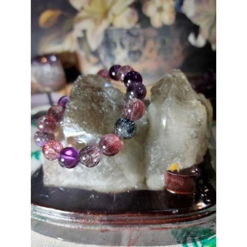 ⚜️天然超七紫發晶手鏈🌿很稀有的水晶 雲母與紫發並存 凝聚多種水晶功效 能量巨大發絲多 順發 晶體通透 水頭油亮-細節圖9