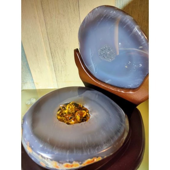 💰全拋巴西聚寶盆 全拋瑪瑙聚寶盆 帶雪礦共生礦 閃亮亮 全透光 藏風聚氣~圓滿如意~對己生財~附底座 送元寶-細節圖4