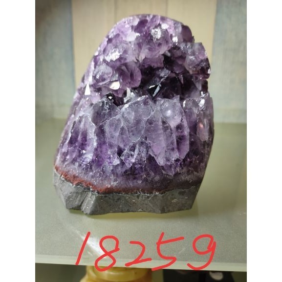 ✡️天然烏拉圭紫水晶鎮 / 可消磁手珠、減少電腦磁波、净化 水晶原石 天然紫水晶 晶簇擺件 原礦 內凹 1825g-細節圖2