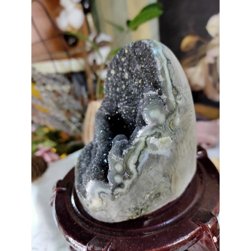 ✡️烏拉圭🇺🇾水晶原礦紫水晶 紫晶鎮 黑碧異象共生 二次結晶 內凹財眼 防幅攝電磁波 消磁 净化 開運 700g-細節圖5