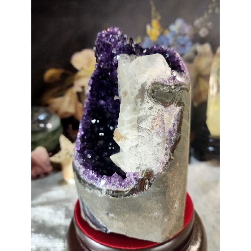 ✡️烏拉圭🇺🇾水晶原礦 內凹帶方解石 紫晶陣 消磁 净化 超紫超美水晶原石 晶簇擺件 1541g-細節圖3