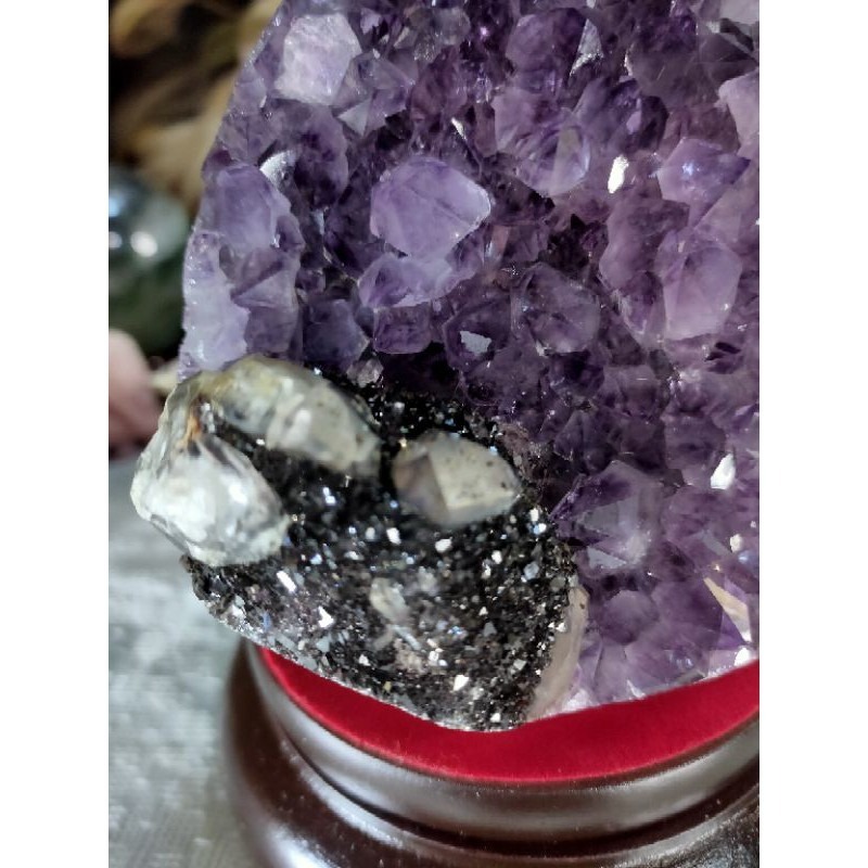 ✡️天然烏拉圭異象紫水晶鎮 稀有品 帶黑碧鑽共生 方解石 紫水晶原石 擺件 值得收藏 1412g-細節圖7