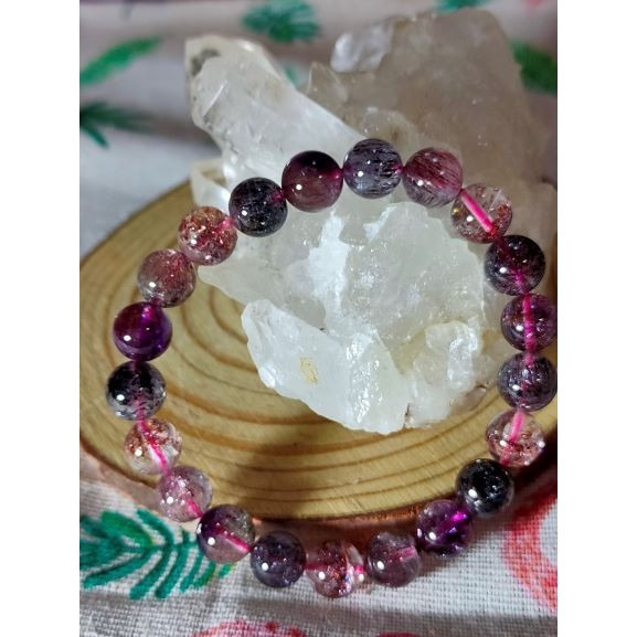 ⚜️天然超七紫發晶手鏈 手珠 很稀有的水晶 雲母與紫發並存 凝聚多種水晶功效 能量巨大發絲多 順發 晶體通透-細節圖4