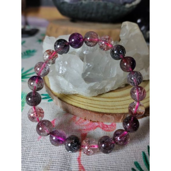 ⚜️天然超七紫發晶手鏈 手珠 很稀有的水晶 雲母與紫發並存 凝聚多種水晶功效 能量巨大發絲多 順發 晶體通透-細節圖8