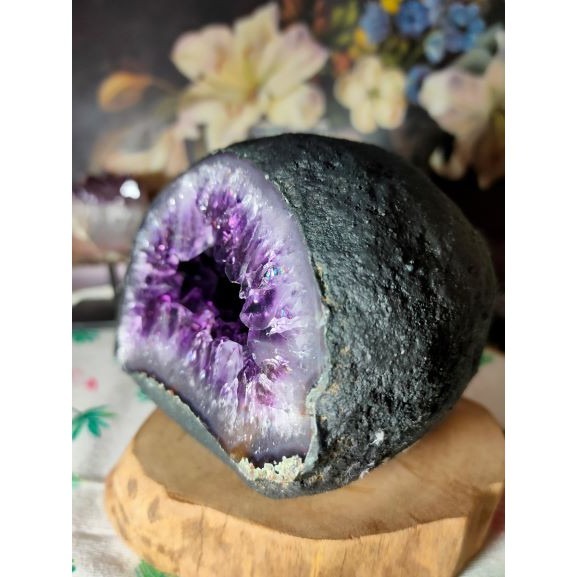 ✡️烏拉圭 紫水晶洞 紫晶陣 消磁 净化  晶簇擺件 防幅攝 超能量 天然內凹 大角趾 紫水晶洞 1400g 附木座-細節圖2