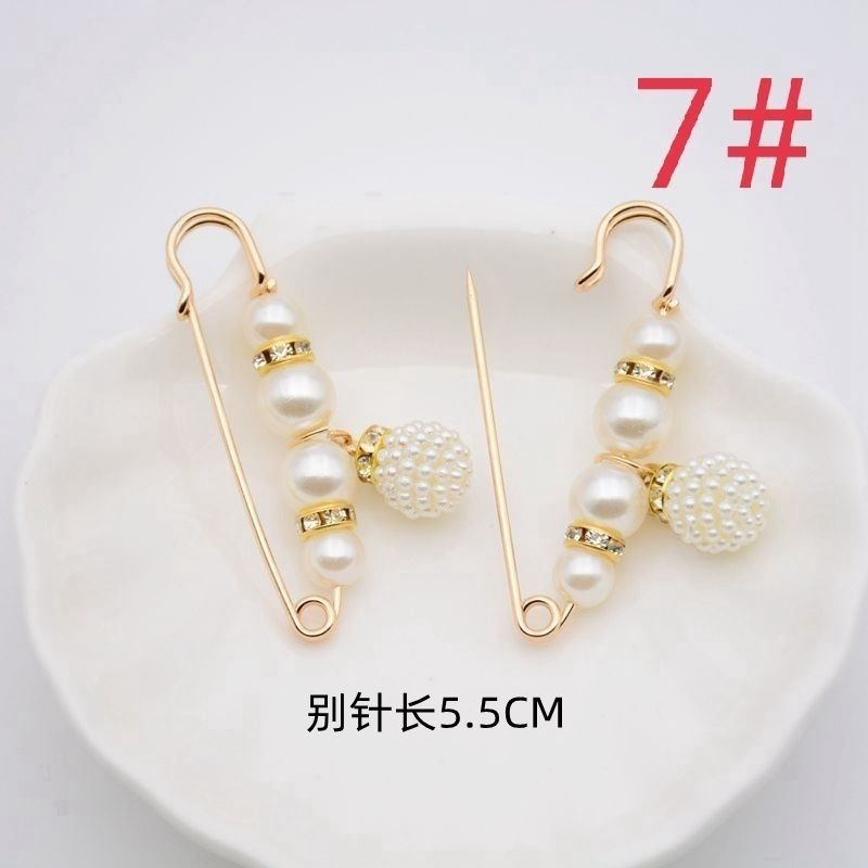 🌺台灣現貨🌿高檔胸針女珍珠防走光扣一字插針 固定衣服開衫小別針 收腰神器 高檔扣針胸花配飾 防走光別針 胸針-規格圖9