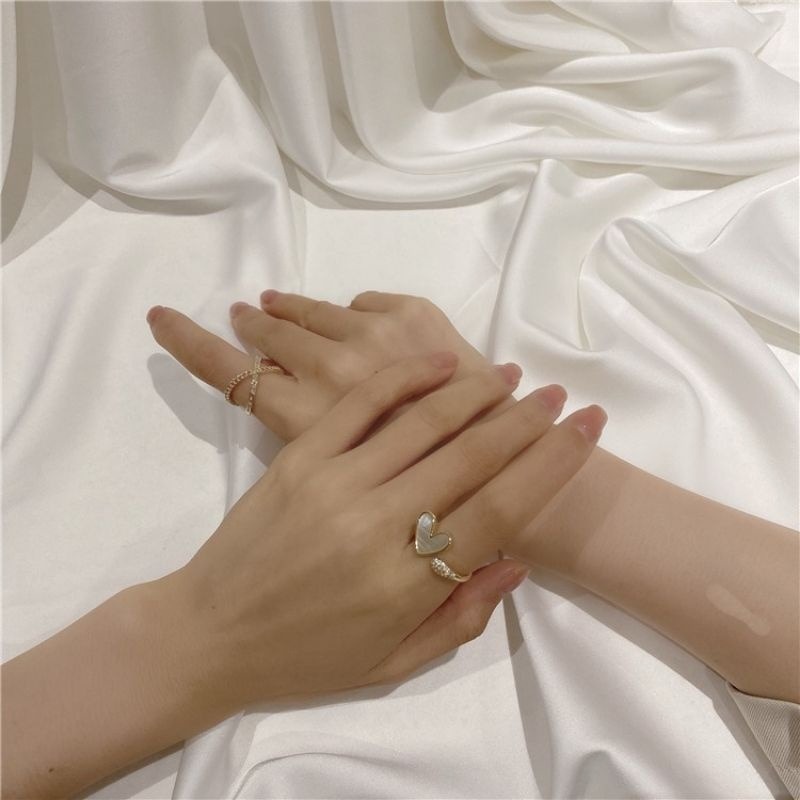 💍台灣現貨🌿韓國愛心貝殼開口戒指女 ins復古小眾設計開口心形戒指 飾品輕奢食指環戒指女戒子【O32】-細節圖2