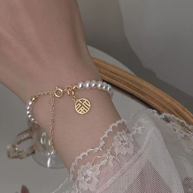 👗台灣現貨🌿復古溫柔祈福手鏈ins小眾珍珠流蘇福牌手鏈閨蜜手飾簡約冷淡風珍珠手鏈【IO11】-細節圖7