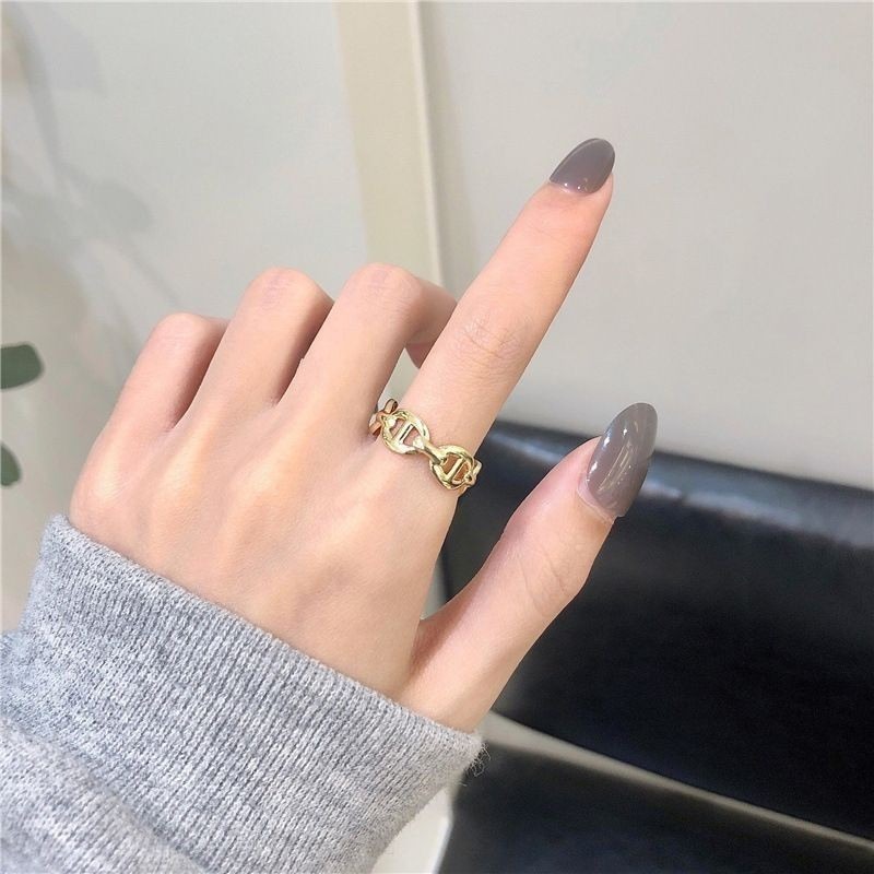 💍台灣現貨💍豬鼻子鏈條麻花戒指女生 韓版簡約復古風食指戒 小眾設計感鏤空扭曲開口指環 氣質簡約百搭戒指【O40】-規格圖9