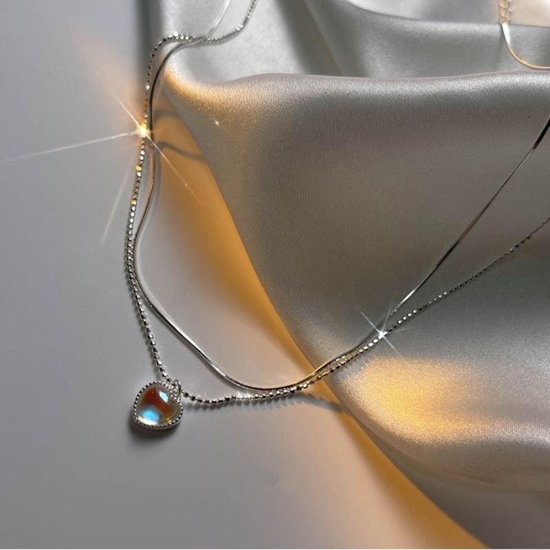 👗台灣現貨🌿甜美輕奢月光石 雙層愛心項鍊 Chic 韓國 短項鍊 銀飾 鎖骨鍊 冷淡風 項鍊【Q69】-細節圖7