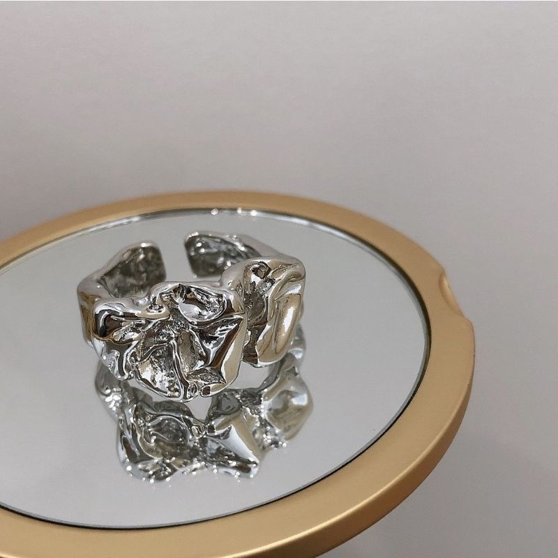 💍台灣現貨🌿韓國INS博主推薦銀色褶皺食指開口銀戒指女小眾設計ins潮冷淡風高級時尚個性指環【O31】-規格圖11