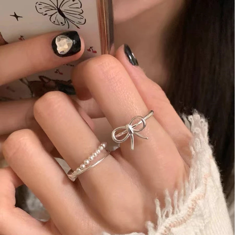 💍台灣現貨🌿蝴蝶結雙層珍珠交錯戒指個性獨特時尚潮流氣質百搭戒指指環食指戒【O75】-細節圖3