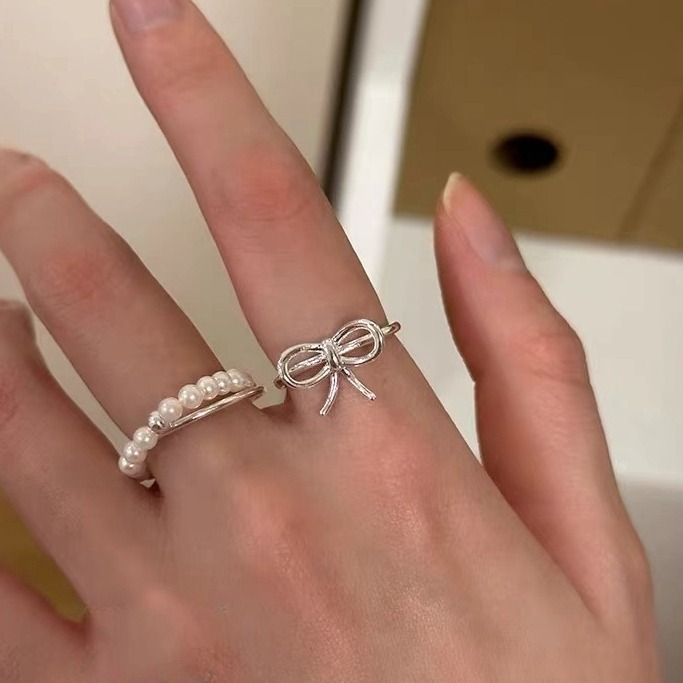 💍台灣現貨🌿蝴蝶結雙層珍珠交錯戒指個性獨特時尚潮流氣質百搭戒指指環食指戒【O75】-細節圖10