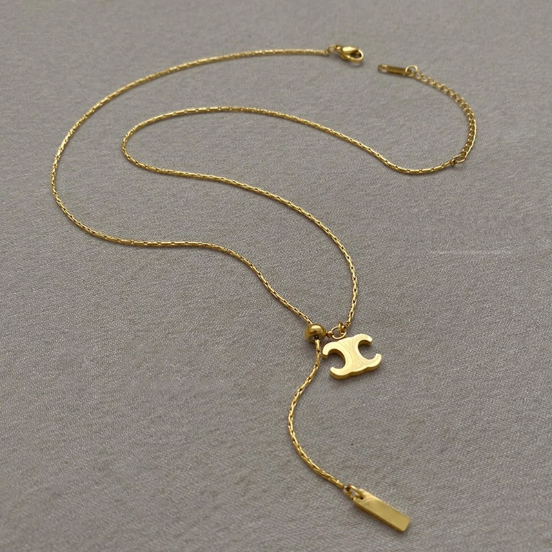 👗台灣現貨🌿鈦鋼字母雙C抽拉式可調節項鍊 法式小眾設計毛衣鏈時尚氣質不掉色大學T鏈【Q82】-細節圖4