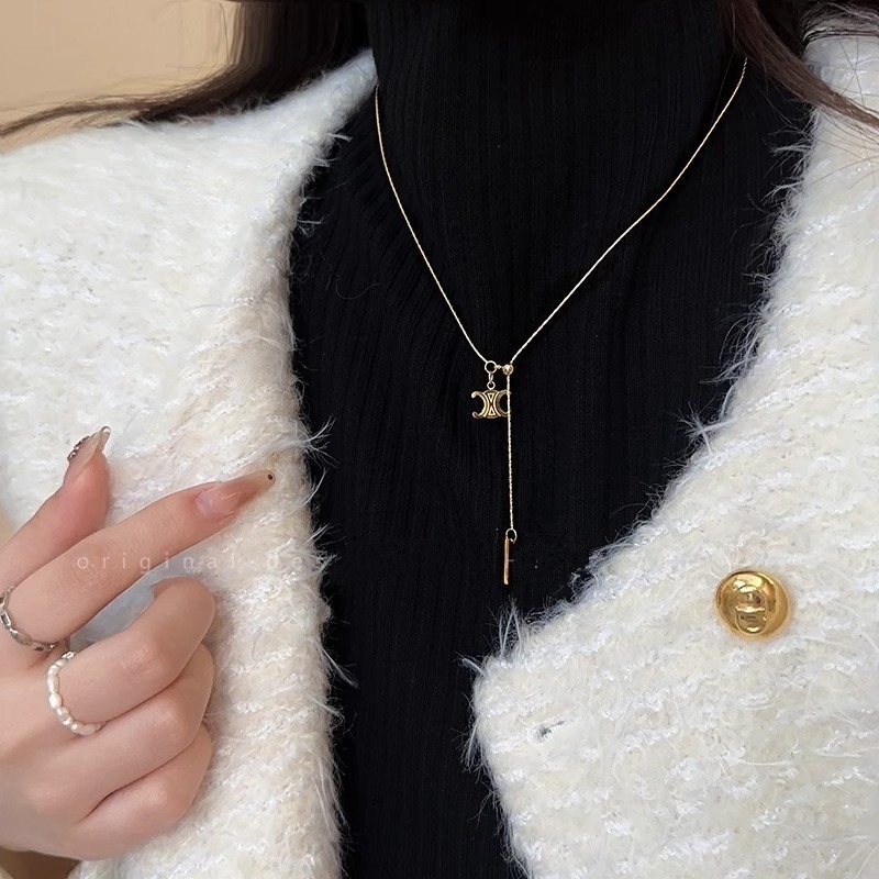 👗台灣現貨🌿鈦鋼字母雙C抽拉式可調節項鍊 法式小眾設計毛衣鏈時尚氣質不掉色大學T鏈【Q82】-細節圖5