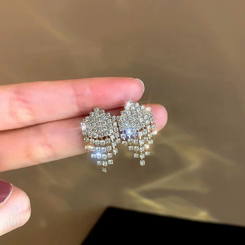 💖台灣現貨🌿閃耀璀鑽短流蘇耳環 925銀針 韓國輕奢簡約設計耳飾【G446】-細節圖6