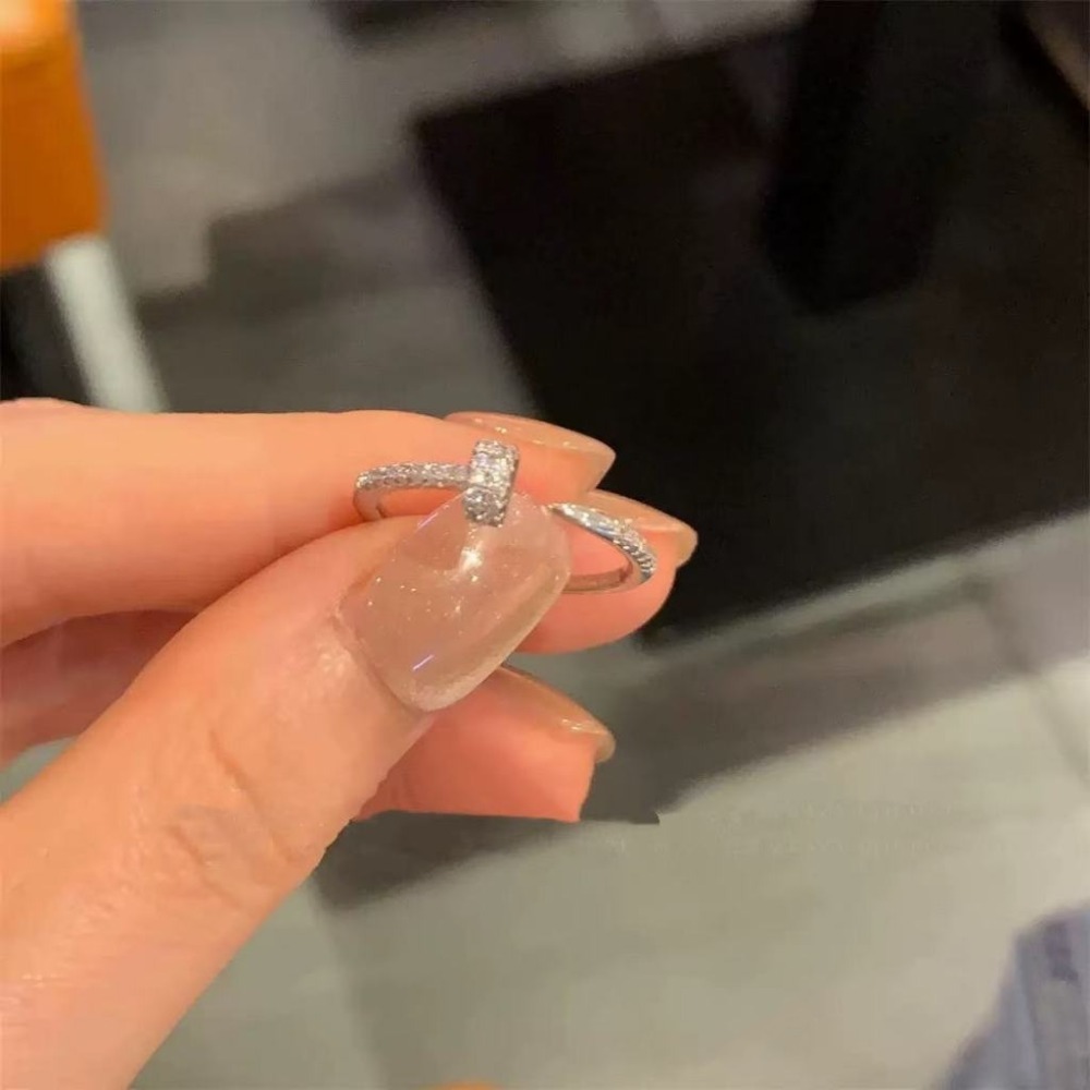 💍台灣現貨🌿新款法式細版微鑲鑽釘子戒指 簡約輕奢小眾設計精緻疊戴食指戒指環【O77】-細節圖5