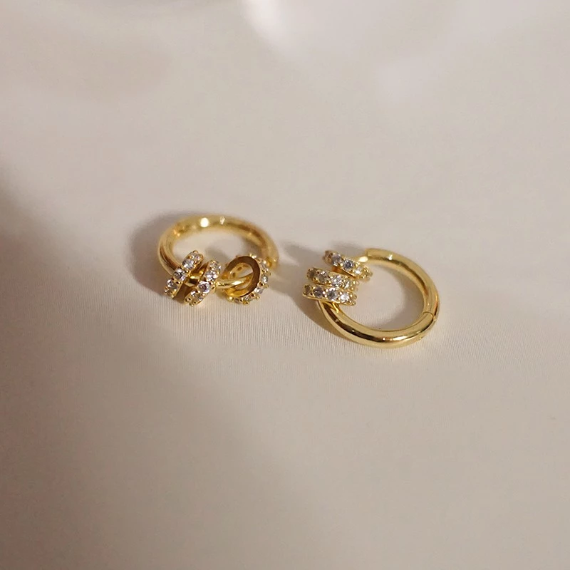 💖台灣現貨🌿爆款冷淡風三環圓圈鋯鑽耳扣 兩種戴法 小眾設計圈圈耳圈 小巧素圈耳環【G490】-細節圖8